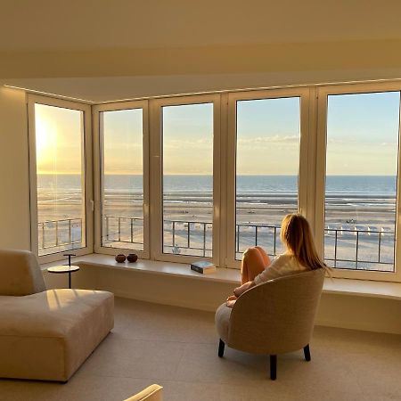 Apartmán Zeedijk Oostduinkerke Frontaal Zeezicht - Volledig Gerenoveerd 2022! Exteriér fotografie