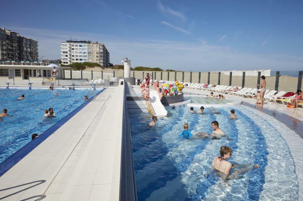 Apartmán Zeedijk Oostduinkerke Frontaal Zeezicht - Volledig Gerenoveerd 2022! Exteriér fotografie